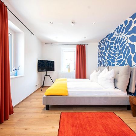 Bunter Hund Apartments - Zentrales Apartment, Parkplatz, Wintergarten, Kinderzimmer Rothenburg ob der Tauber Extérieur photo