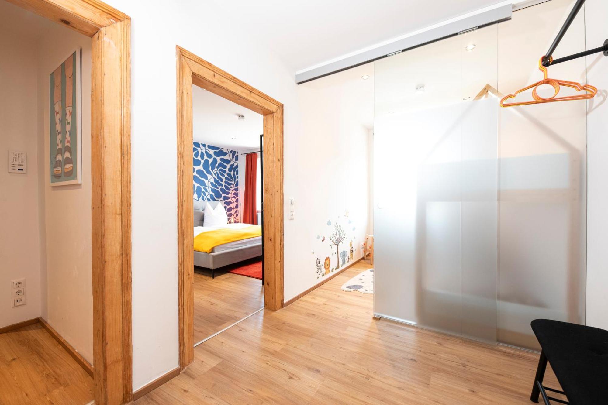 Bunter Hund Apartments - Zentrales Apartment, Parkplatz, Wintergarten, Kinderzimmer Rothenburg ob der Tauber Extérieur photo